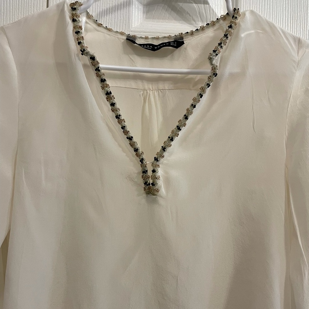 Zara size small top